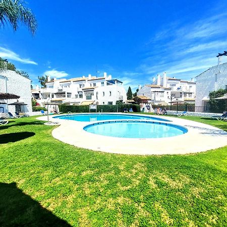 El Paraiso Golf Y Playa Estepona Ngoại thất bức ảnh